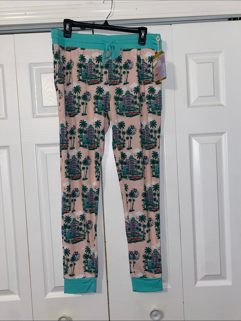 Bomb Party Jewel Candy Lounge Reveal Joggers Miami Zest Medium M